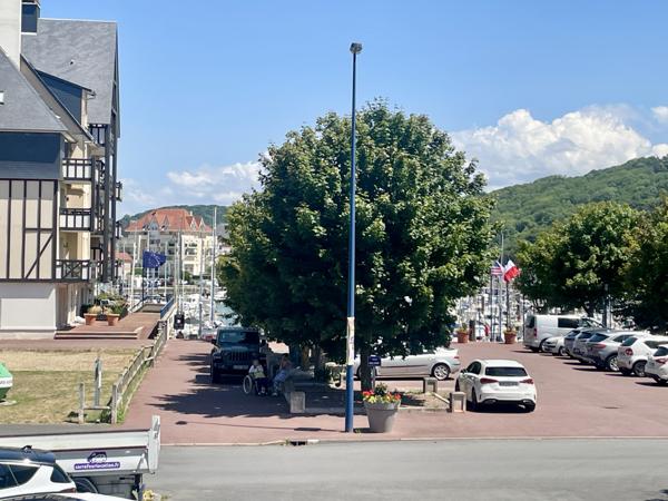 Port Guillaume - Appartement 2 pièces en duplex avec terrasse
