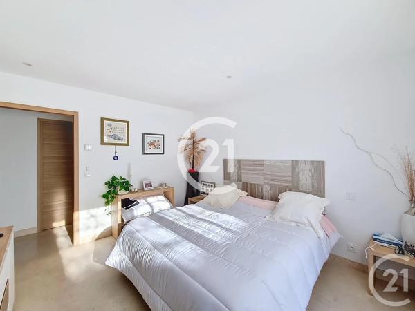 Maison à vendre  6 pièces - 135 m 2   LATOUR BAS ELNE  - 66