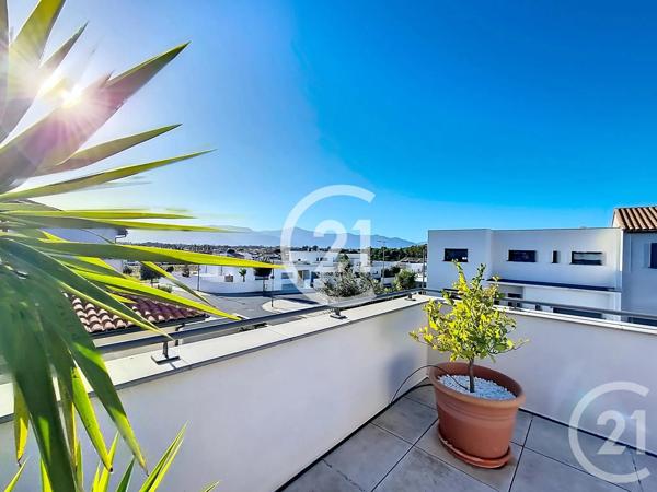 Maison à vendre  6 pièces - 135 m 2   LATOUR BAS ELNE  - 66