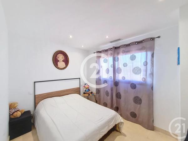Maison à vendre  6 pièces - 135 m 2   LATOUR BAS ELNE  - 66