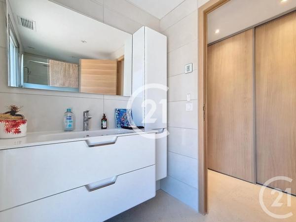 Maison à vendre  6 pièces - 135 m 2   LATOUR BAS ELNE  - 66