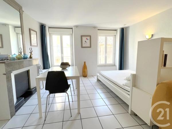 Appartement Studio à vendre  1 pièce - 36,83 m 2   AUBENAS  - 07