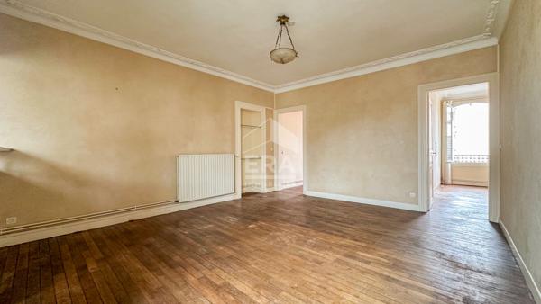 Appartement T3 de 82 m² avec garage - Beaux volumes et cachet de l'ancien