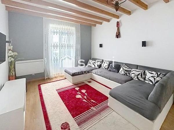 Maison de 102m2 avec 3 chambres et un garage