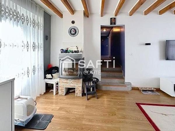 Maison de 102m2 avec 3 chambres et un garage