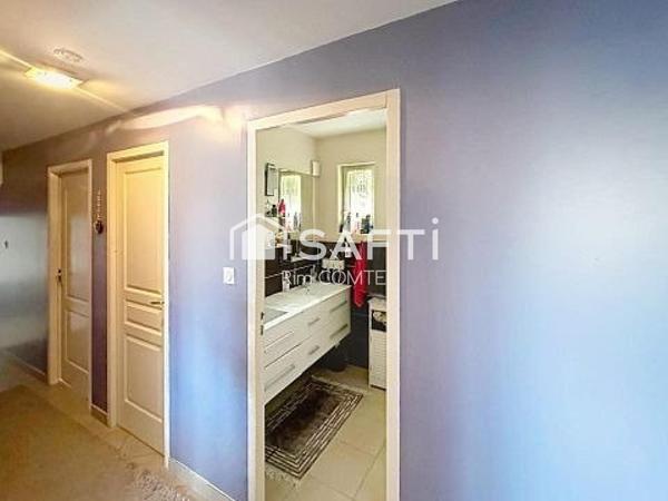 Maison de 102m2 avec 3 chambres et un garage