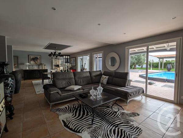 Maison à vendre  6 pièces - 230 m2 BEAUVOIR SUR MER - 85