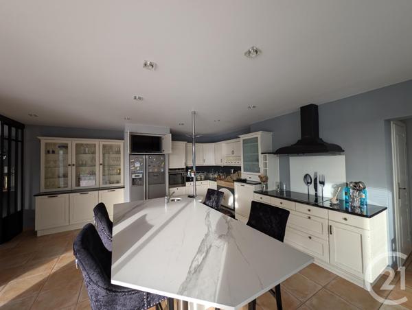 Maison à vendre  6 pièces - 230 m2 BEAUVOIR SUR MER - 85