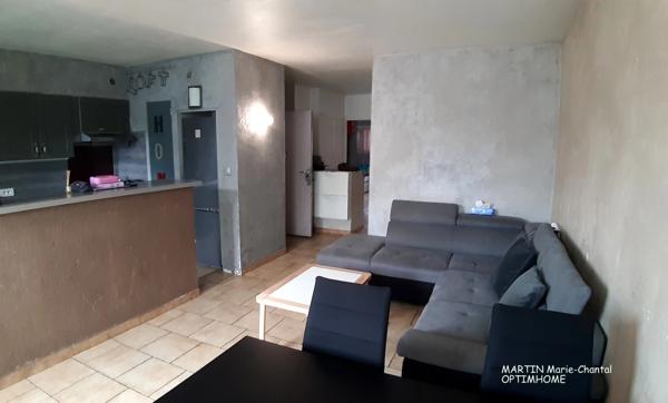 Appartement T3 lumineux avec loggia, parking, cave – Marseille 15e bd du Bosphore
