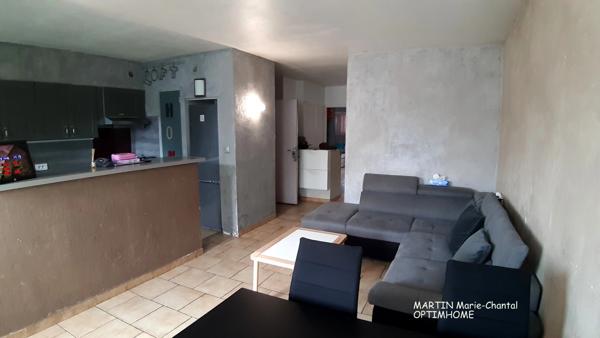 Appartement T3 lumineux avec loggia, parking, cave – Marseille 15e bd du Bosphore