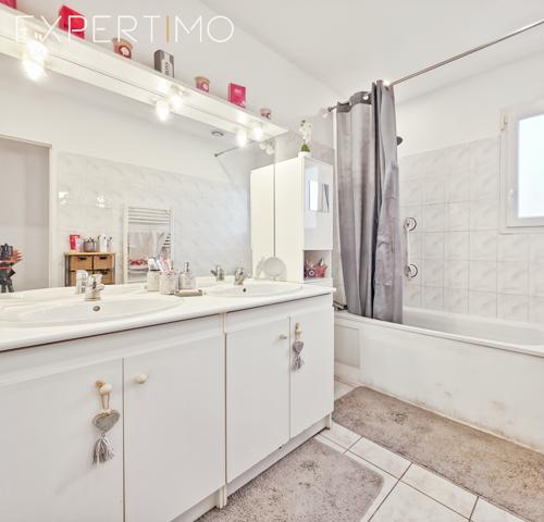 Beaucaire (30300) Maison de 110 m² 4 chambres jardin dans un quartier recherché et au calme absolu