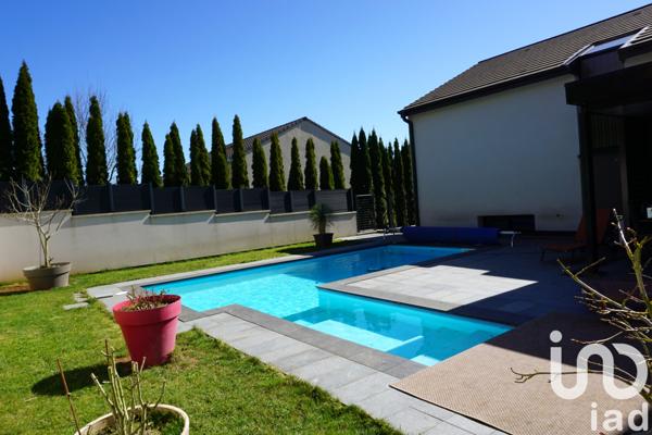 Maison à vendre 7 pièces 264 m² Mont-Saint-Martin