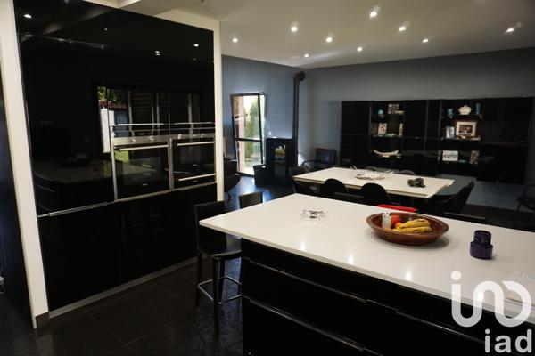 Maison à vendre 7 pièces 264 m² Mont-Saint-Martin