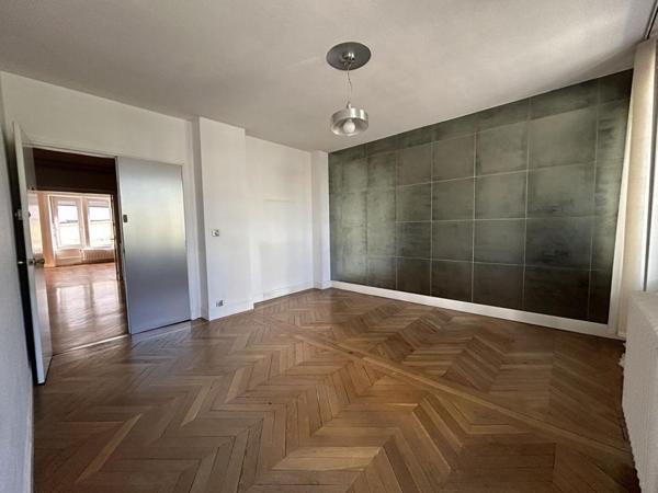 Appartement Clermont Ferrand 8 pièces 305 m2