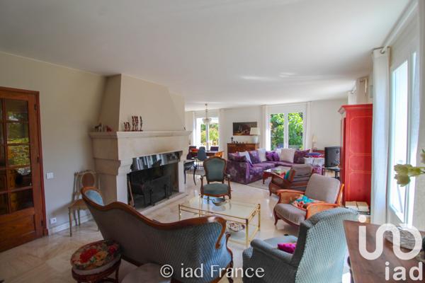 Maison à vendre 8 pièces 181 m² Alès