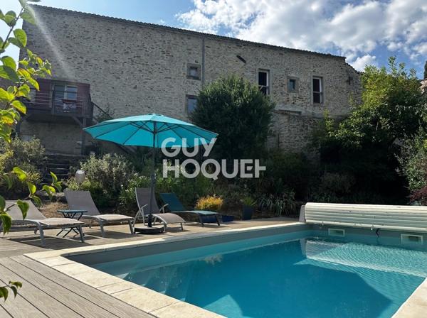 Propriété vigneronne 405 m² – Gîte, 4 chambres d’hôtes, piscine, vue vignes
