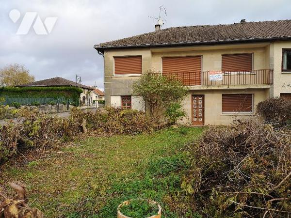 Perthes, maison jumelée F7, élevée sur 1 étage,