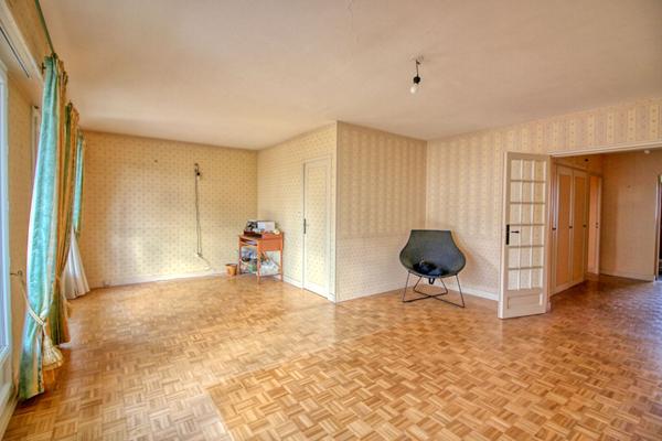 Appartement en dernier étage avec ascenseur