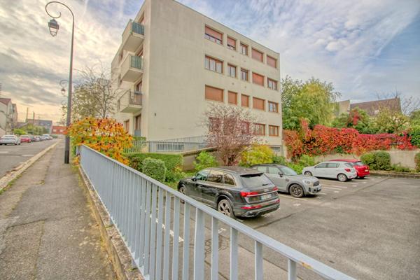 Appartement en dernier étage avec ascenseur