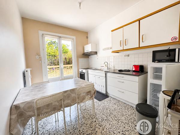 Appartement meublé, centre-ville, roussillon