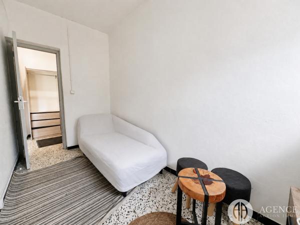 Appartement meublé, centre-ville, roussillon
