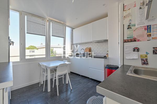 Appartement Pantin 6 pièce(s) 96.15 m² + 6, 39 m² de balcons