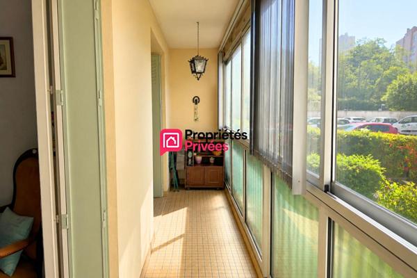 T3 de 63m² avec parking et cave à vendre  quartier Poncillon Marcombes Clermont Ferrand 63000