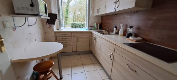 Maison 5 pièces à vendre à Étampes -A seulement 2 kms du RER C, TER direct Paris en 30 minutes, écoles et commerces.