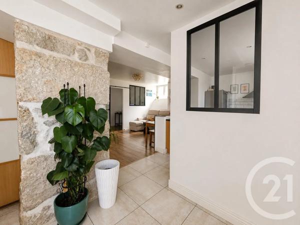 Appartement T2 à vendre  2 pièces - 44,81 m 2   AIX LES BAINS  - 73