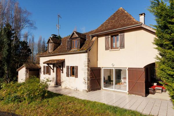Maison de campagne sur 1 hectare - Orthez