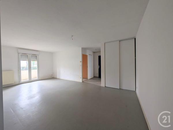 Appartement F3 à vendre  3 pièces - 75 m2 CHALONS EN CHAMPAGNE - 51