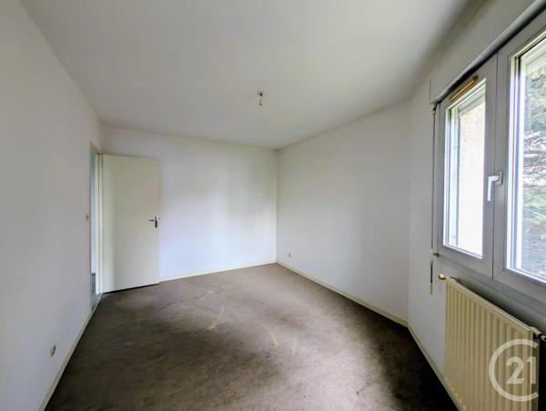 Appartement F3 à vendre  3 pièces - 75 m2 CHALONS EN CHAMPAGNE - 51