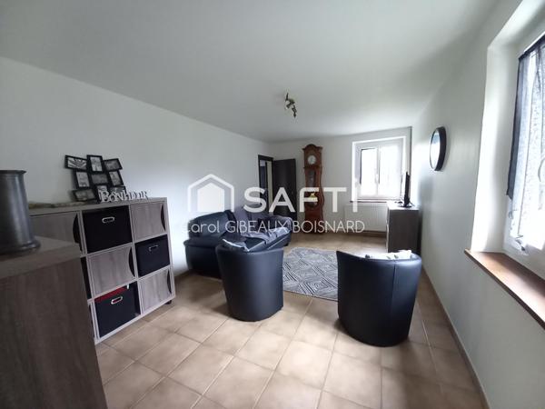 Longère au calme avec gros potentiel, dépendances accolées et grand terrain