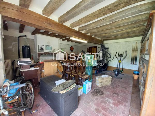 Longère au calme avec gros potentiel, dépendances accolées et grand terrain