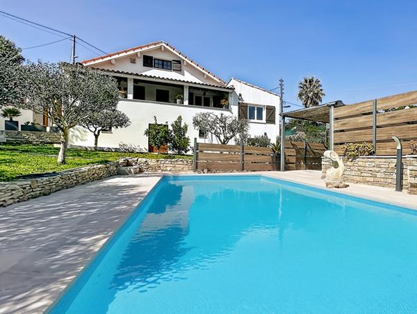 Maison familiale de charme , T5 à vendre à Marseille  13013 - Croix Rouge-Technopôle