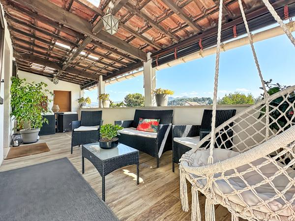 Maison familiale de charme , T5 à vendre à Marseille  13013 - Croix Rouge-Technopôle