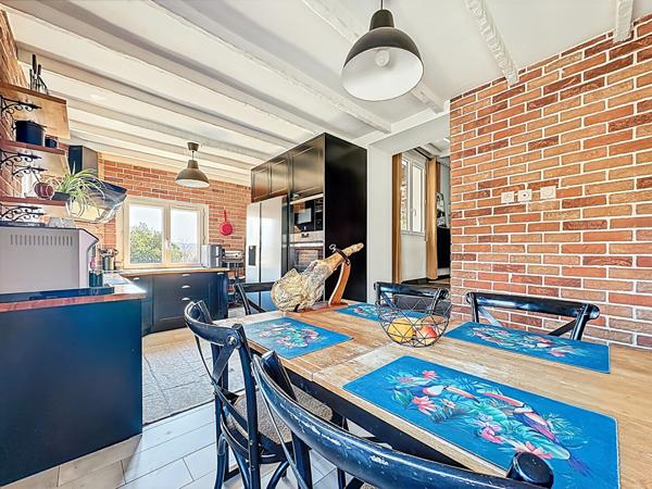 Maison familiale de charme , T5 à vendre à Marseille  13013 - Croix Rouge-Technopôle