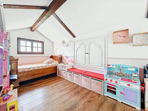 Maison familiale de charme , T5 à vendre à Marseille  13013 - Croix Rouge-Technopôle