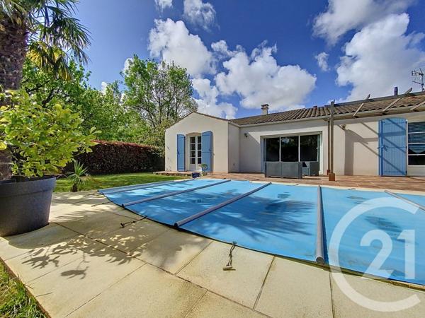 Maison à vendre  5 pièces - 127,17 m2 BREUIL MAGNE - 17