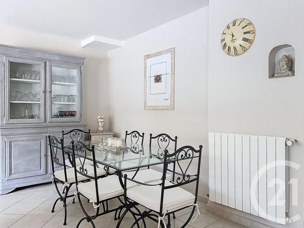 Maison à vendre  5 pièces - 127,17 m2 BREUIL MAGNE - 17