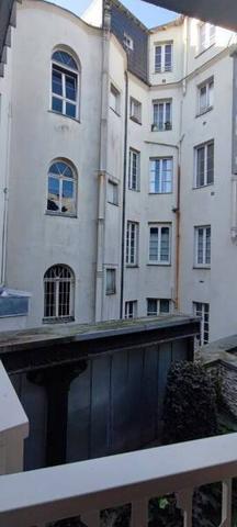 Appartement 2 pièces                                        - 44000 Nantes - Graslin-Commerce Réf : 12370