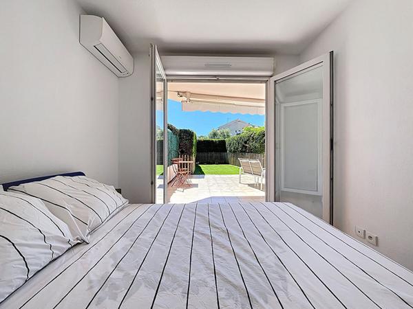 Antibes 2 pièces Calme, lumineux et climatisé.