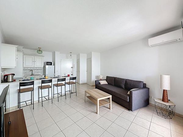 Antibes 2 pièces Calme, lumineux et climatisé.