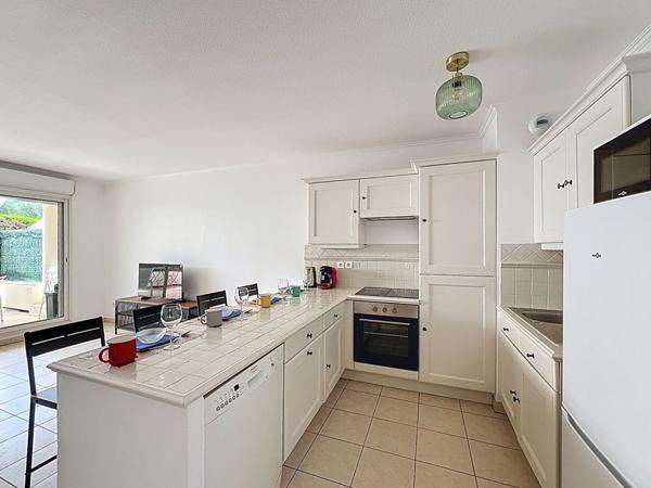 Antibes 2 pièces Calme, lumineux et climatisé.