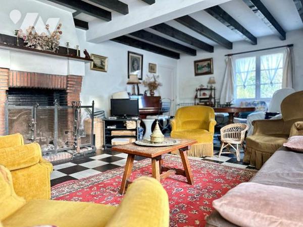 Maison à Vendre à CAPBRETON (40130) Landes (40)

Charmante Maison familiale d'environ 200 m²,...