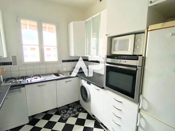 Appartement Enghien Les Bains 3 pièces Loyer 1 400 €/mois charges comprises **  - Référence  1677