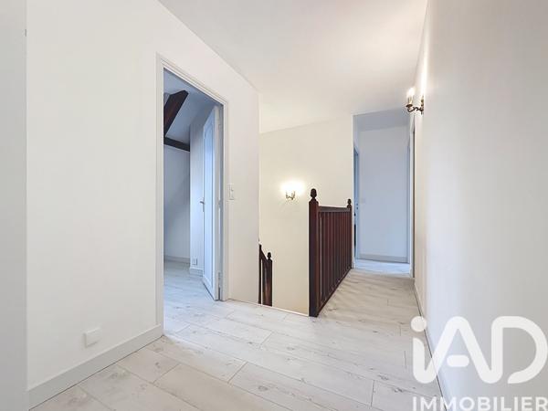 Maison à vendre 7 pièces 139 m² Rambouillet