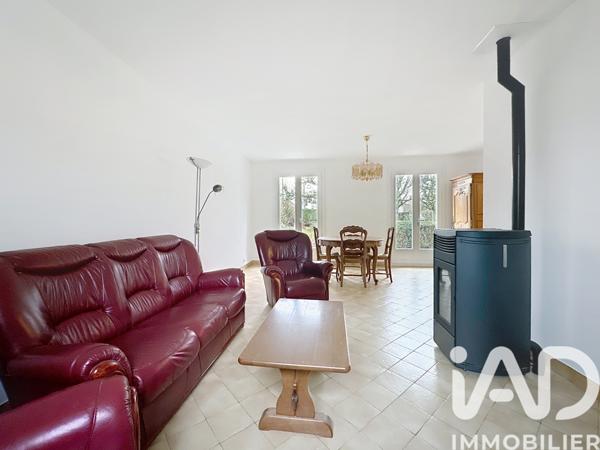Maison à vendre 7 pièces 139 m² Rambouillet