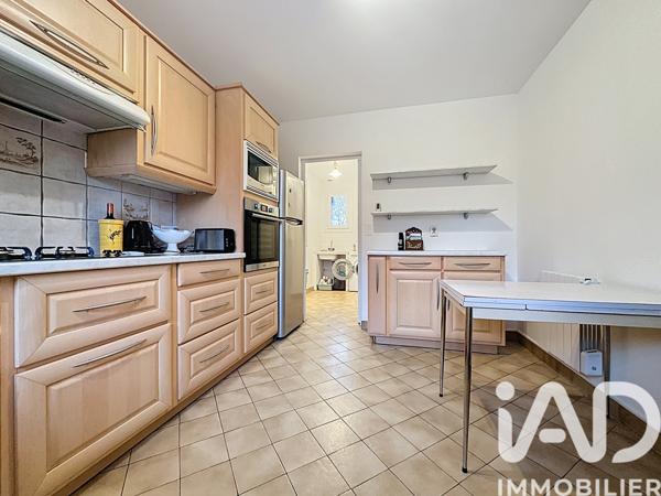 Maison à vendre 7 pièces 139 m² Rambouillet