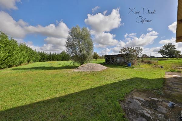 Maison à vendre 8 pièces proche de MANTENAY MONTLIN (01)